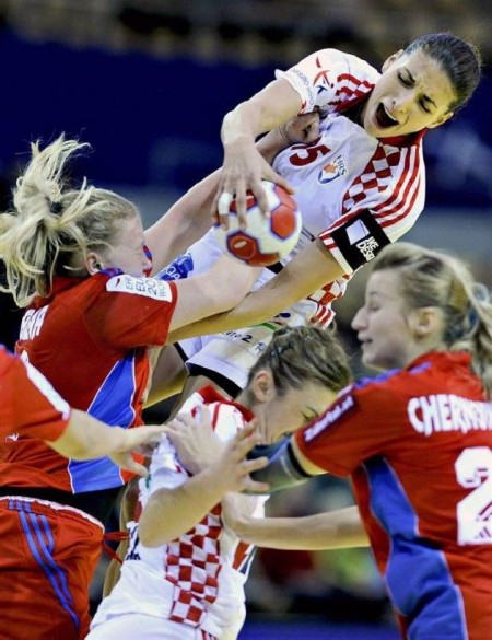 bloquear un tiro balonmano